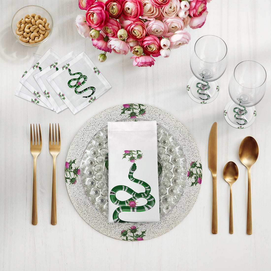 Thistle And Snake Pink White Round Beaded Placemat Smooth - nicolettemayer.com