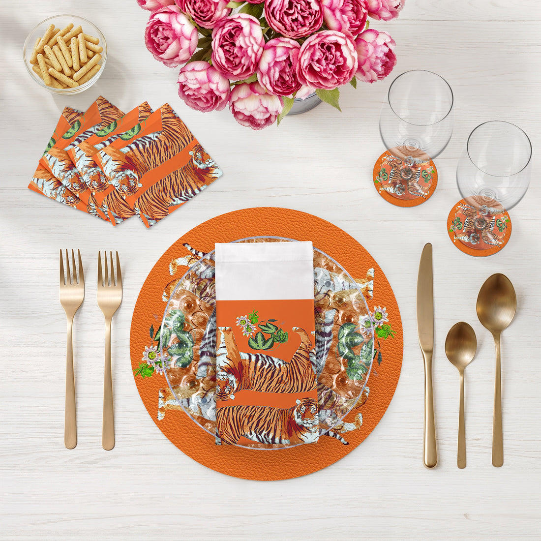 Ensemble de 4 sets de table ronds en galets Tiger Seeing Double Orange 16&quot;