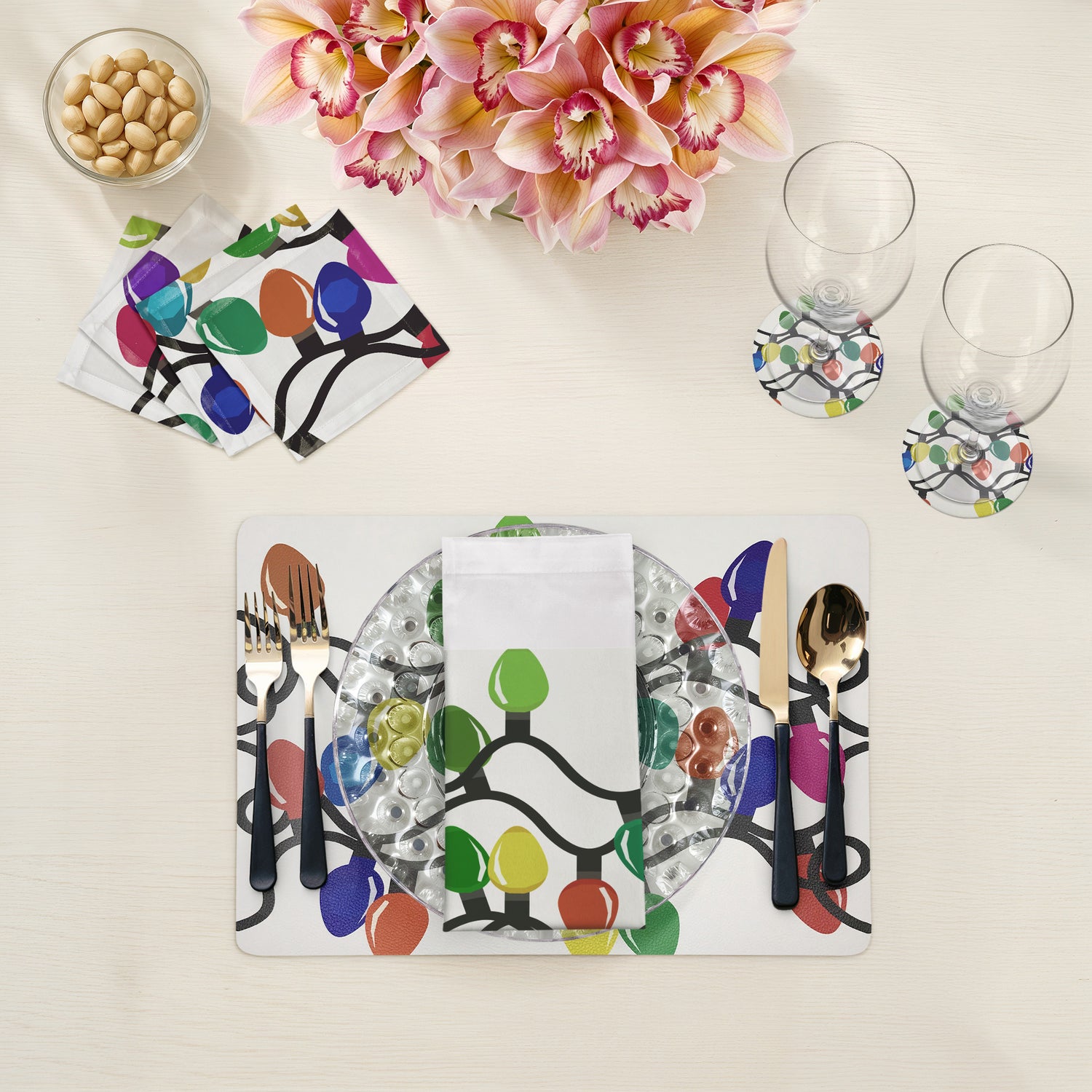 SET DE TABLE RECTANGLE GALETS NOËL TANGLE PRIMARIES 17,5, LOT DE 4