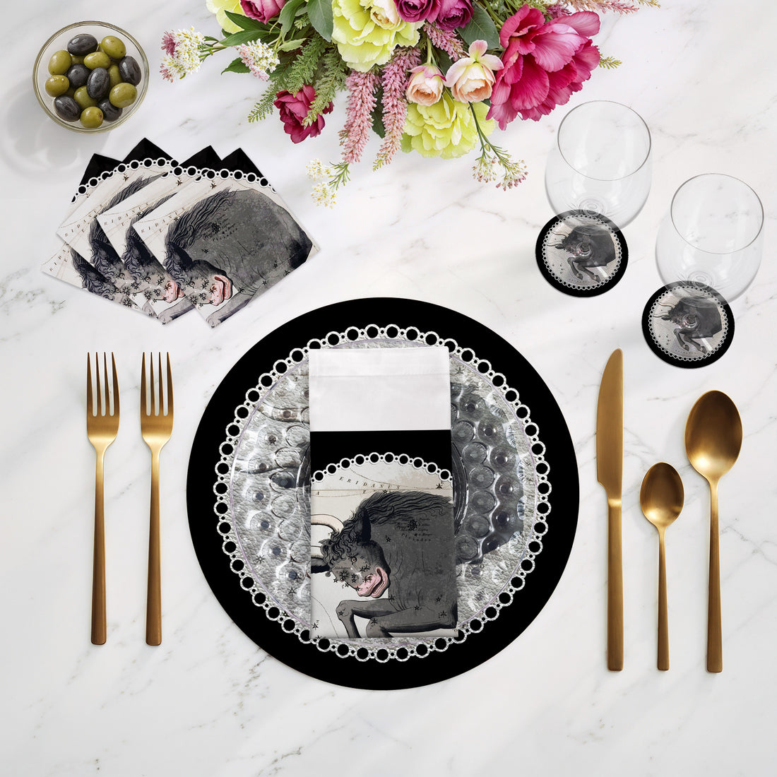 Lot de 4 sets de table ronds en galets noirs Zodiac Taurus de 40 cm